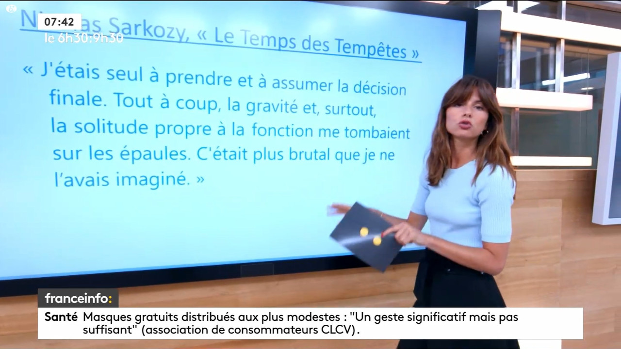 23 July - 05.29.00 - 9h30. Entre JT, chroniques, invités et revues de p....ts_snapshot_01.19.43.048