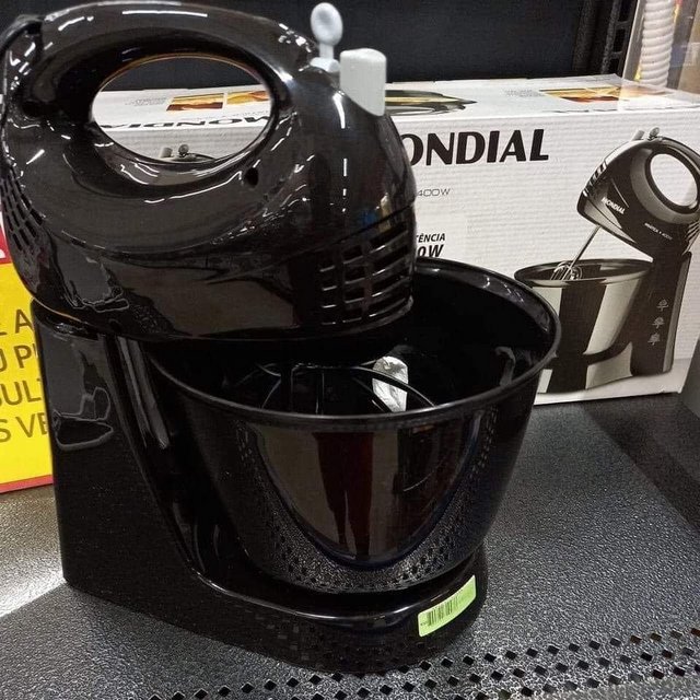 Batedeira Mondial Preto 400W Prática B-44-B – 3 Velocidades