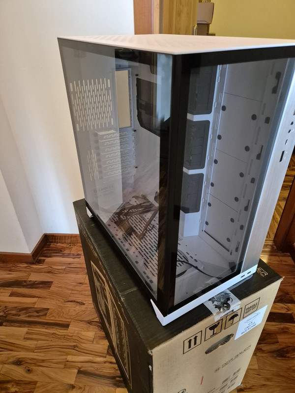 1VYYyWNrQgSPw0P7Ni9-UA