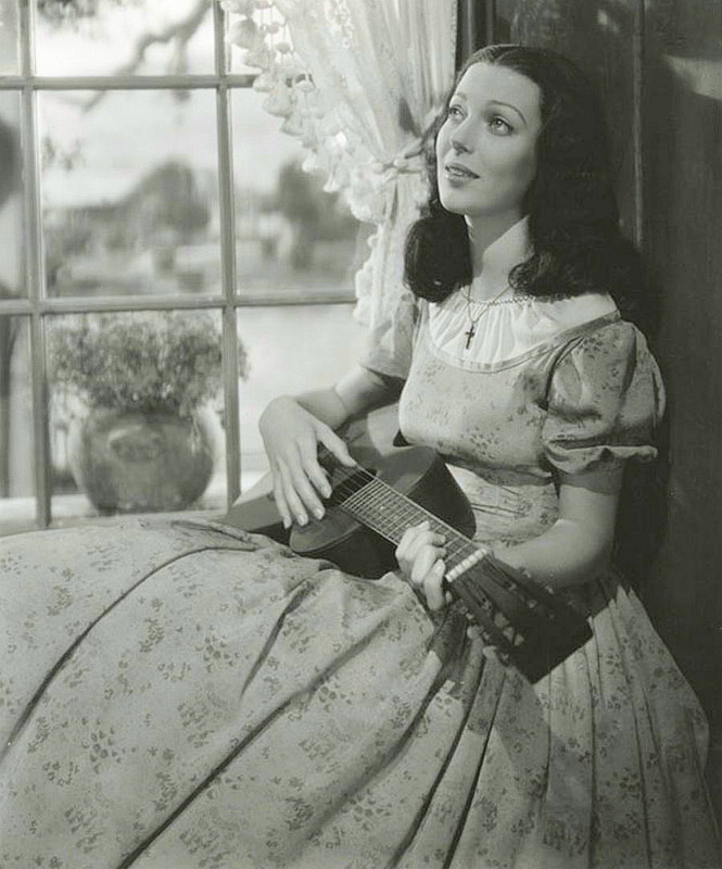 loretta_young_c11