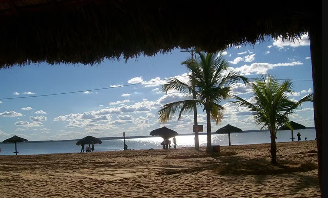 Praia de Palmas — Foto: Maria do Carmo Ribeiro dos Santos/VC no G1