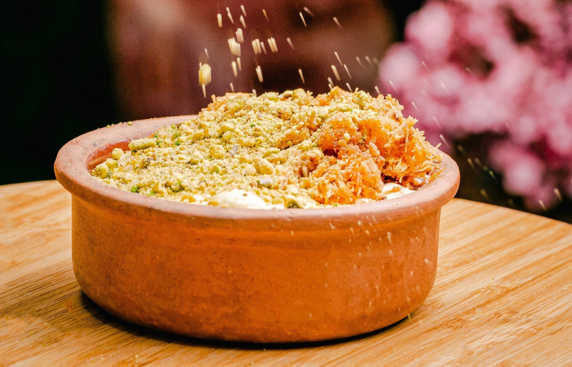 محەڵەبی و پاقلاوە