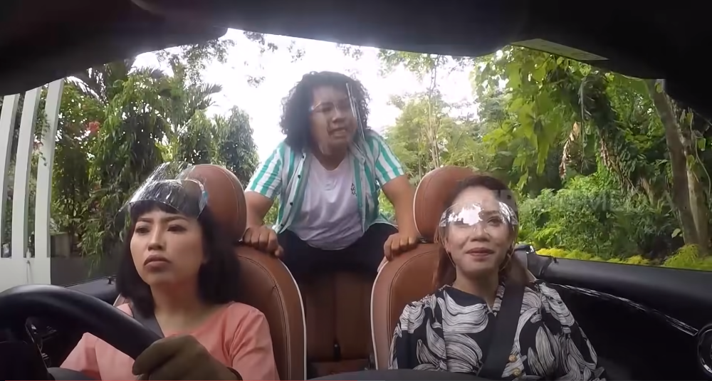 Marshel Widianto dan Mpok Alpa bersama Olla, pengusaha perhiasan KW sukses