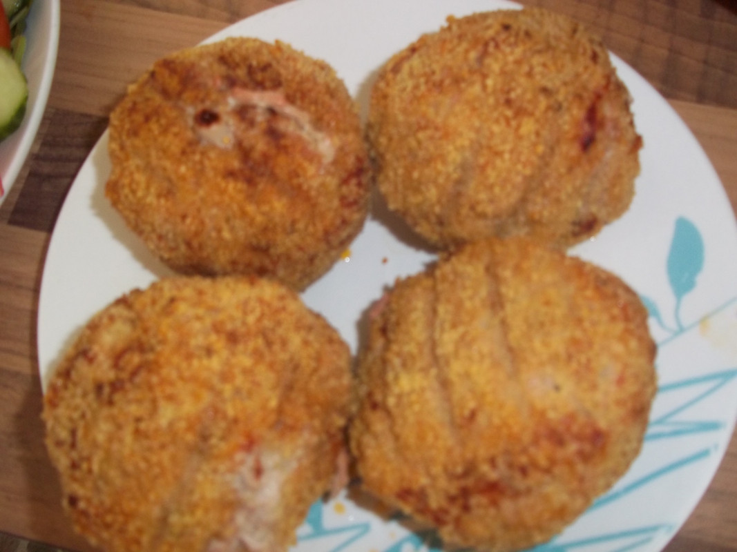 scotch-eggs-quiche-and-tea-002.jpg