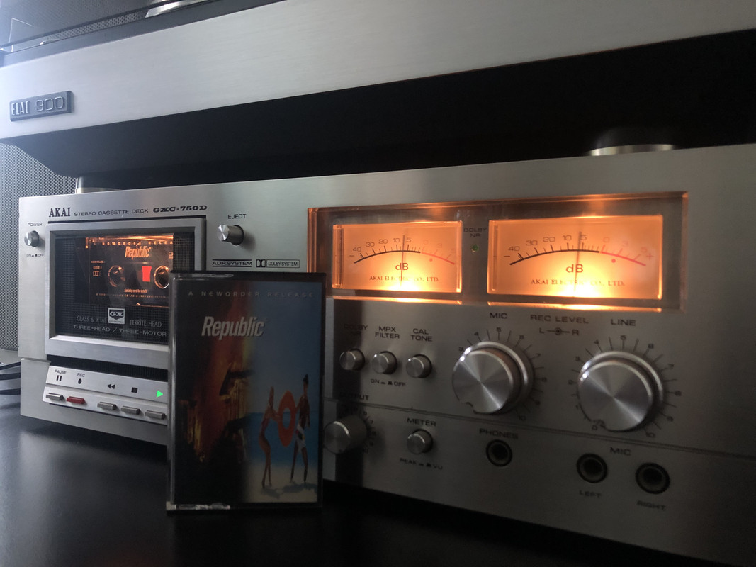 A7F569B7-39B0-4810-AE50-EB650FA1B9F2