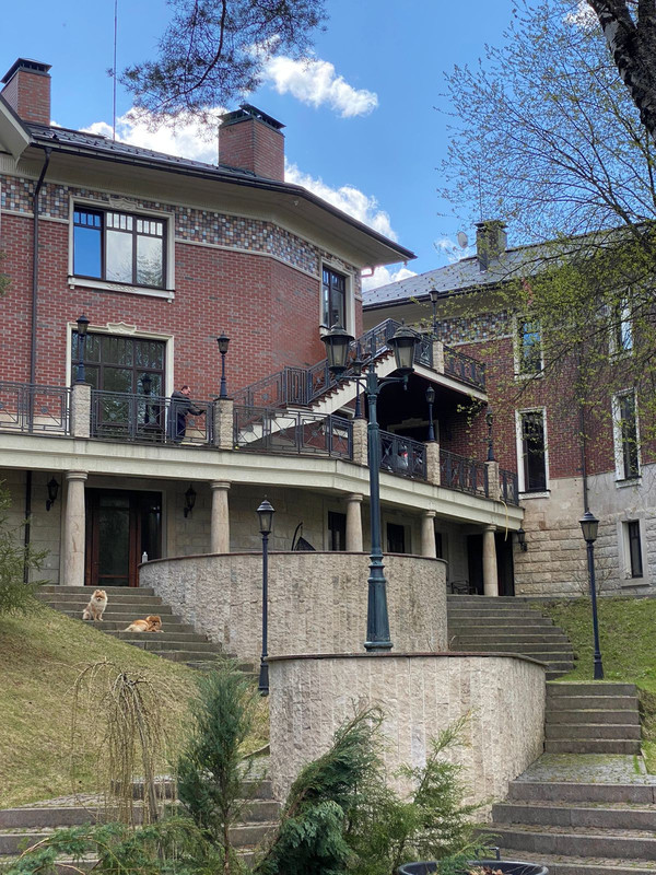 342F95B5-6D86-4555-9E40-F30625105C54