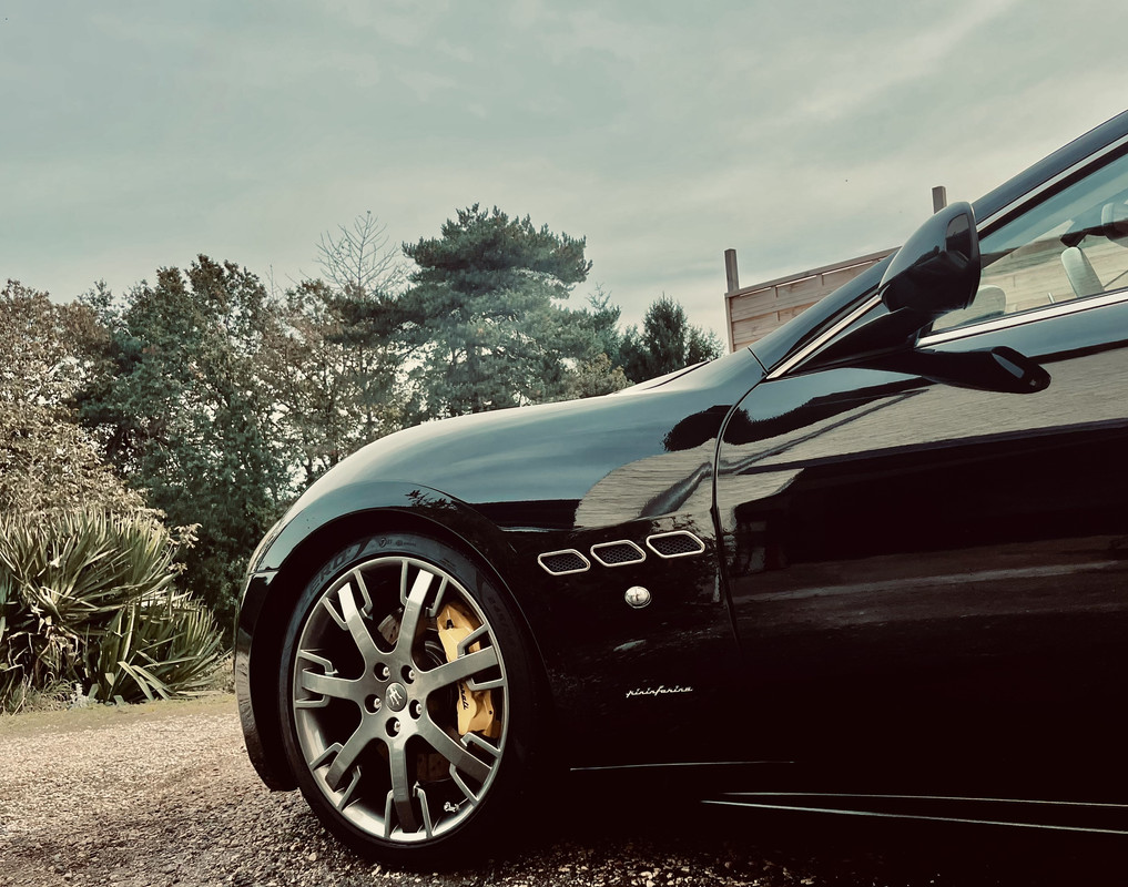 6F96C817-59FC-48E9-A000-043313396538