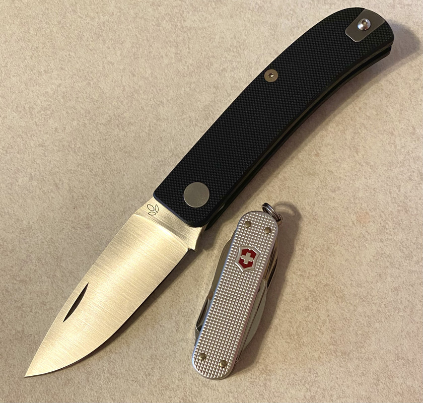 0DE0B1F3-062A-4F24-8D8D-98661CBBF7FE