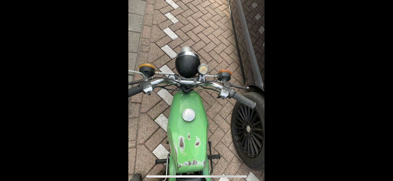 C95B1157-C796-4092-A41E-6751572FE64B