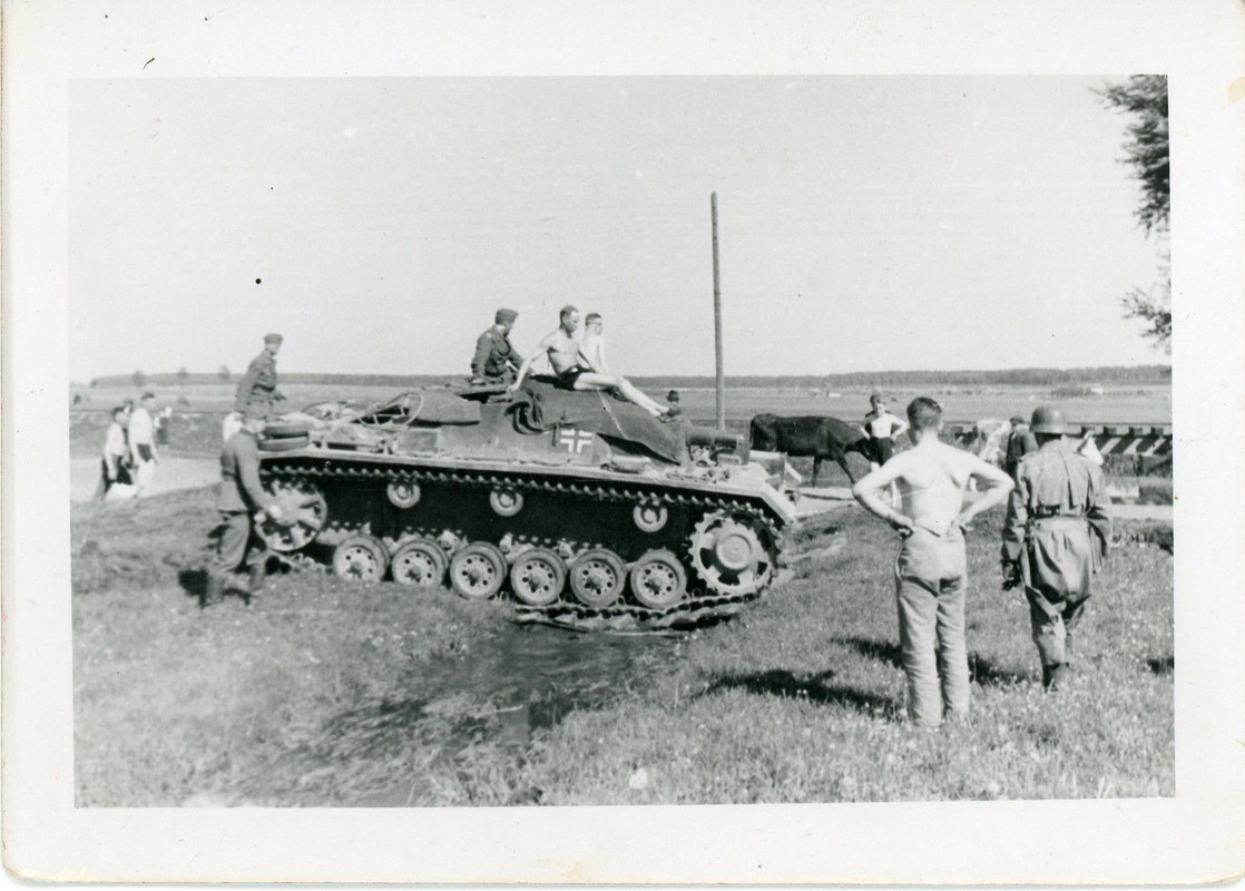 Russland StuG Sturmgeschütz Tank Sturmartillerie