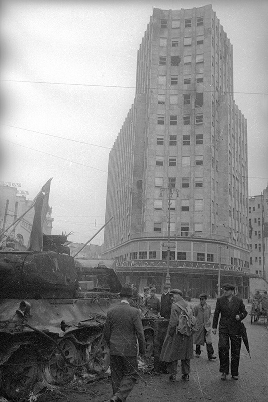 ?азрушенный Белград