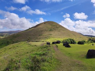 Isla de Pascua - Chile - Blogs de Chile - Ana Te Pahu - Ahu Akivi - Puna Pau - Vinapu - Rano Kau - Orongo (5)