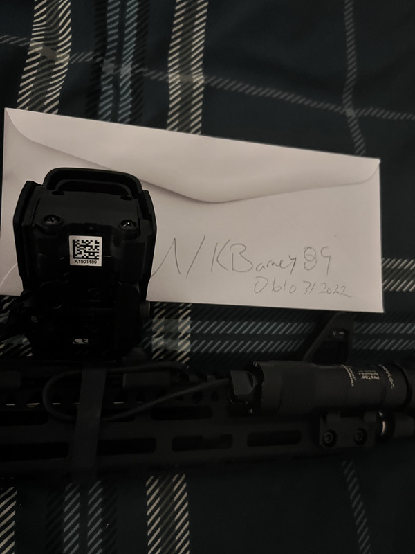 EB5E4F26-B0DC-4DBA-84AF-FCB602C2DCA4