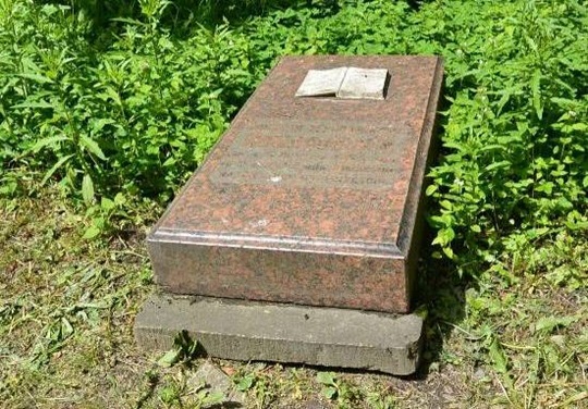 46685