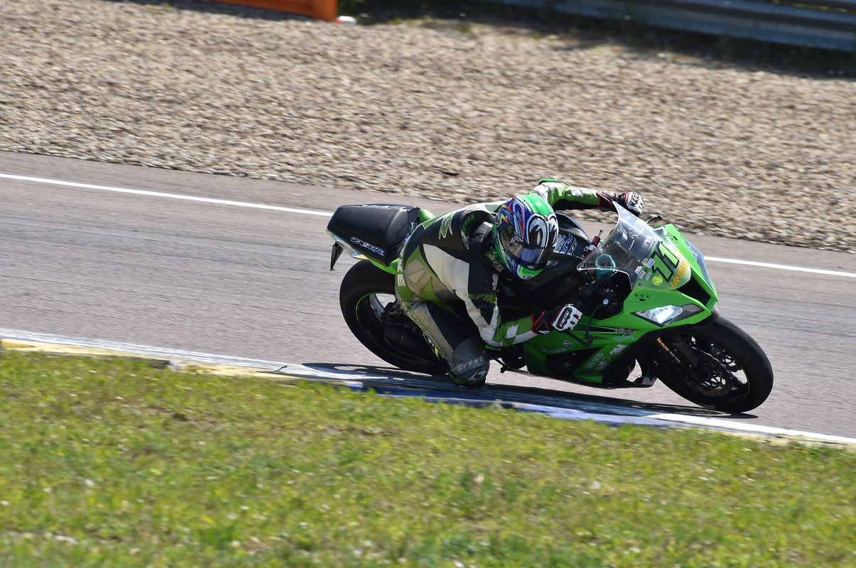 1B416496-5FAF-4CA3-9D74-DAC5784DB2EF