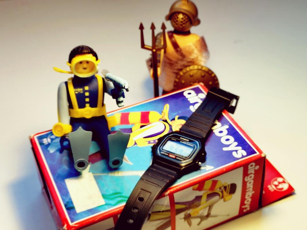 Casio f92 top