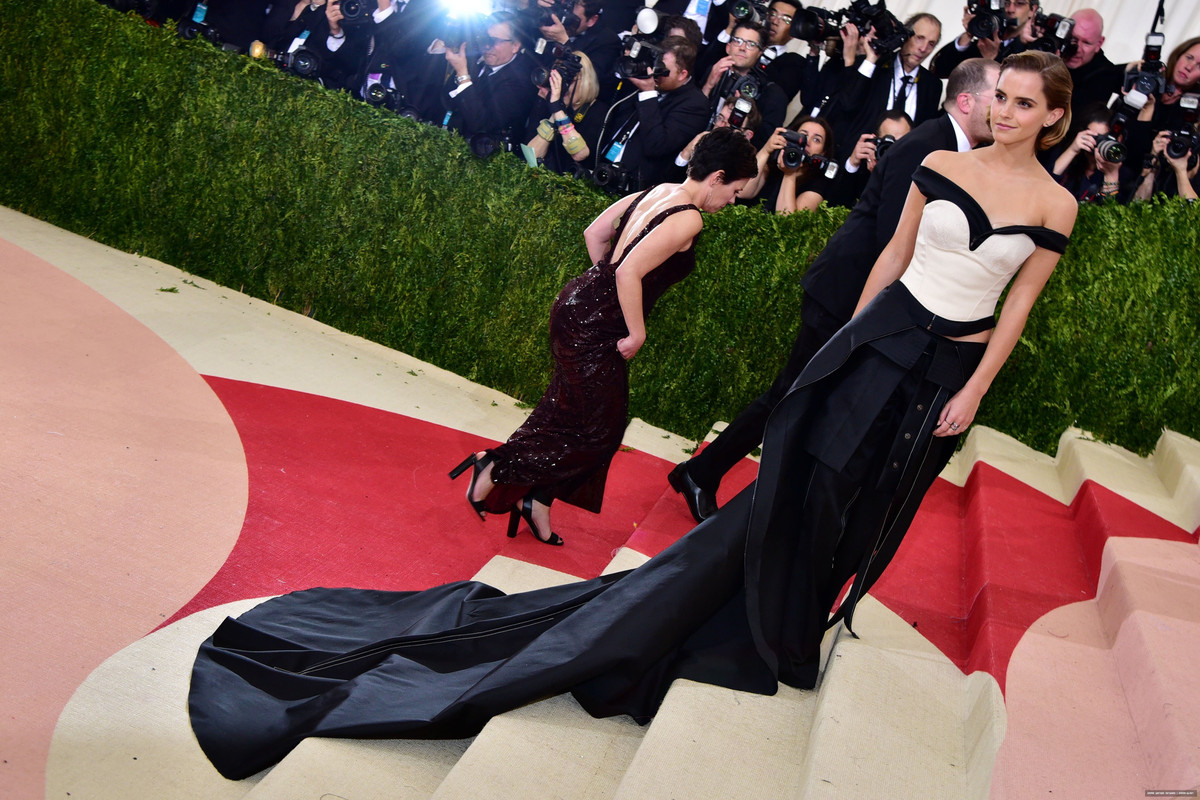 emmawatson-updates.com (259)