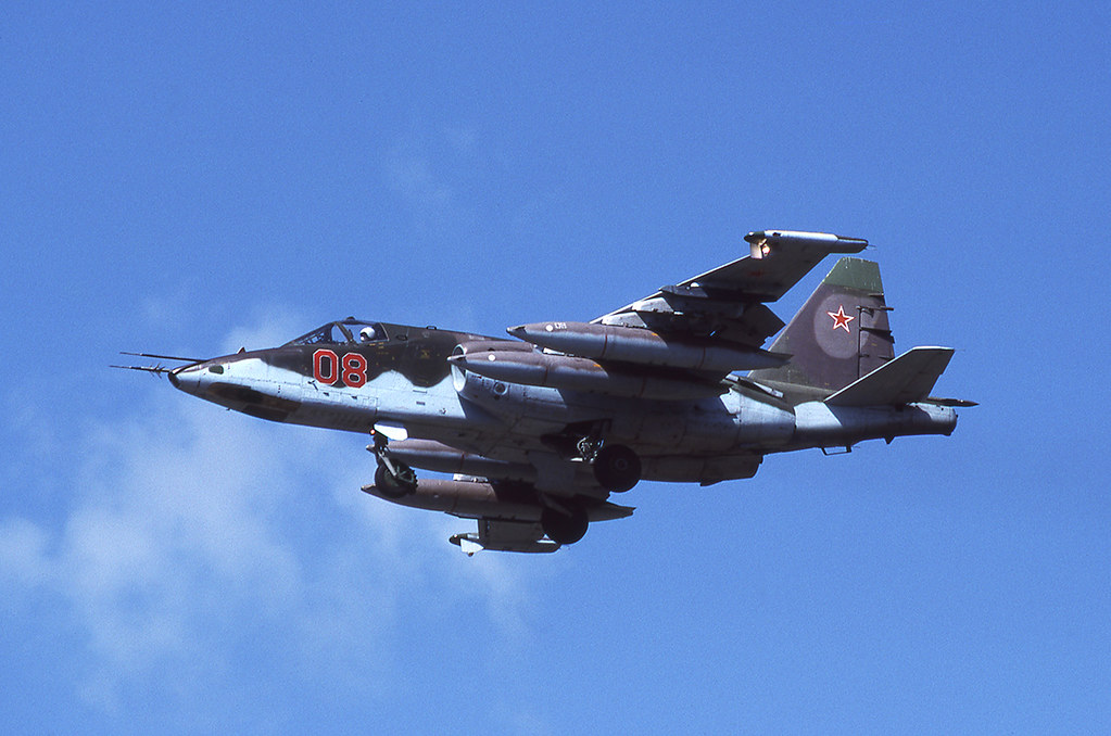 368 ShAP Su-25BM 08 RED (cn 25508110520) [Gross-Dölln 6.93]