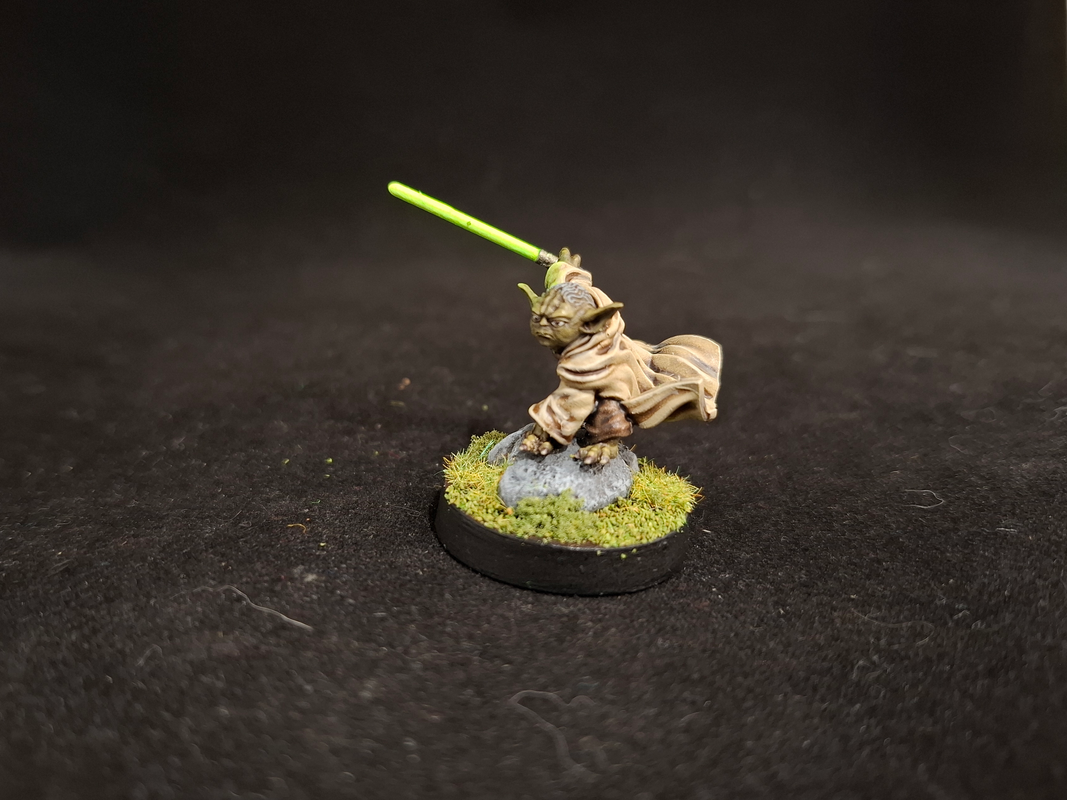 [Image: yoda_gauche.png]
