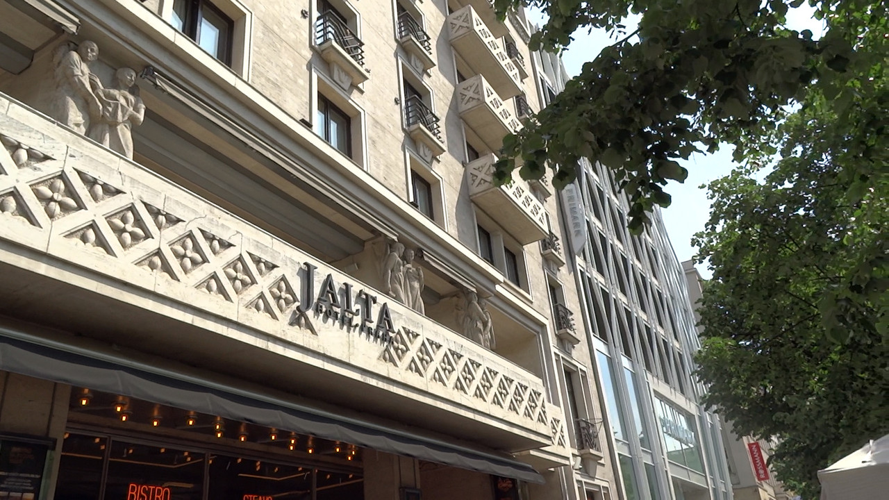 13.13 - Hotel Jałta 1 (kadr z filmu zlotowego)