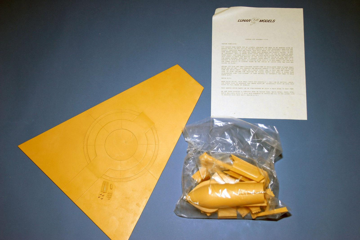 LUNAR MODELS - X-M1 (3)