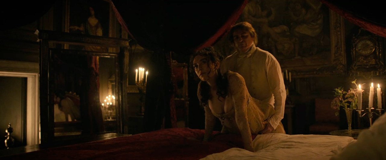 Napoleon video.00_00_35_04.Still012