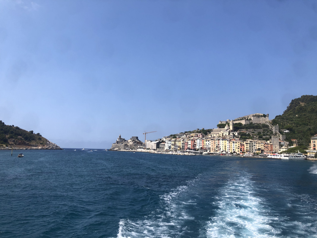 40F8D740-1EAC-4CE5-A88F-1CC3254C519F