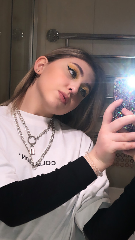 87E4EA22-A0D2-4B9F-9113-AF50639A3C23