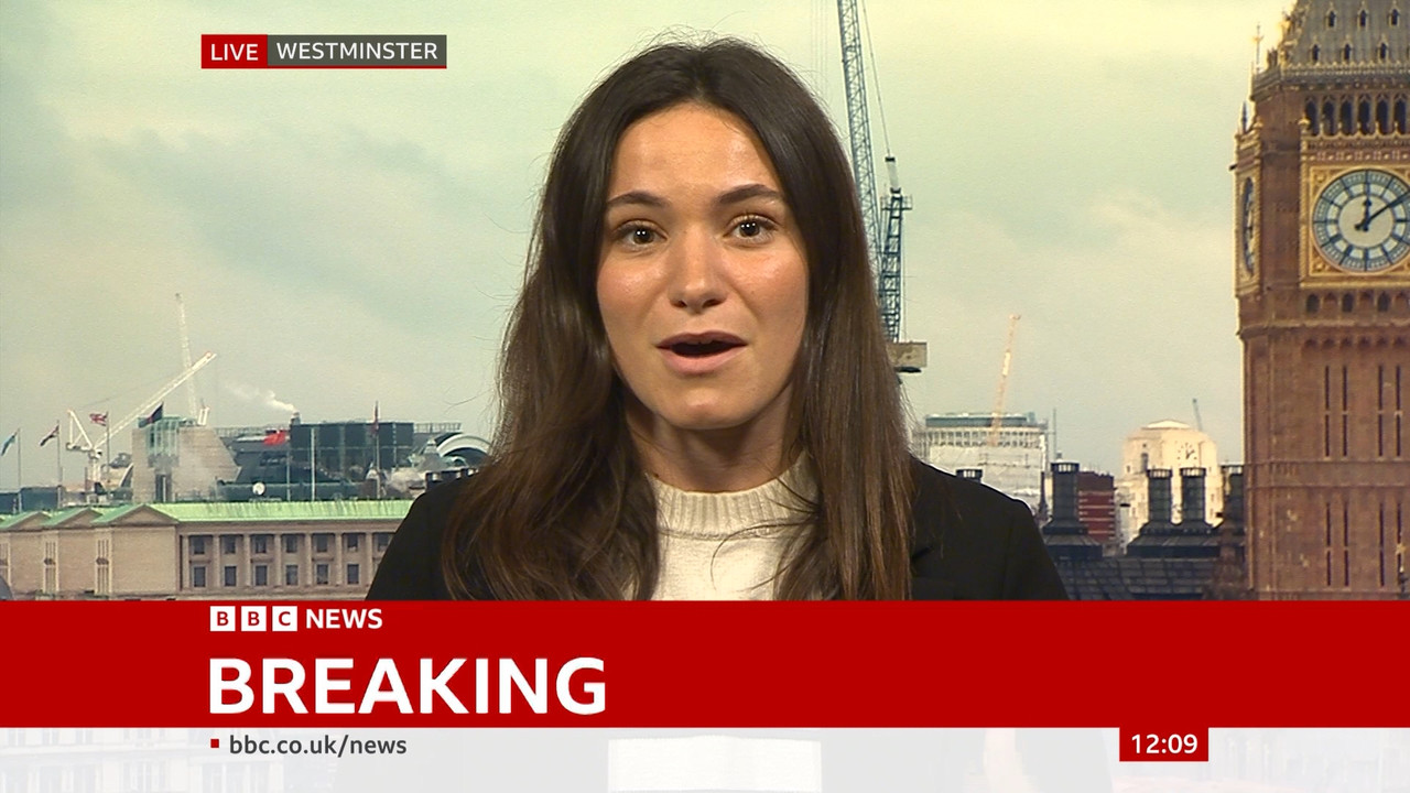 04.21 - 12.00.00 - BBC News. The latest news from the BBC. [S]..ts_snapshot_00.10.16.018