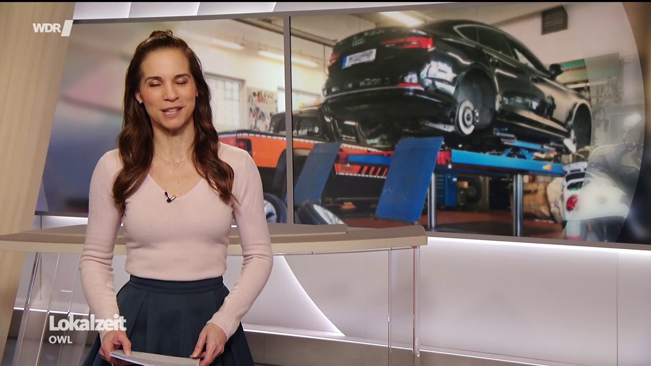 Kristina Sterz WDR Lokalzeit OWL 12 03 2026 112X Caps 107