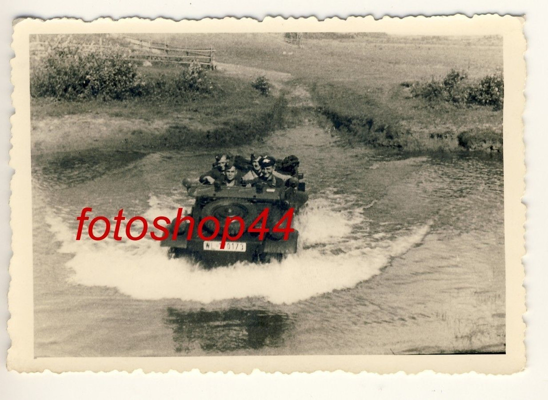 Foto PKW VW Kübelwagen Typ 82 -