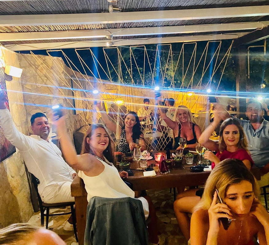 117776209-944817129357087-11660686620744