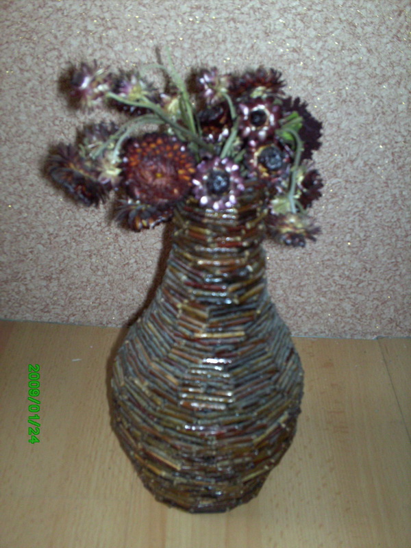 ваза из прутьев