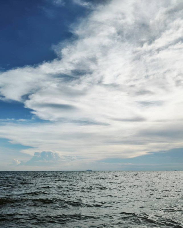 vikkiiexplorer-1720435504-3407582446899311935-54255420614