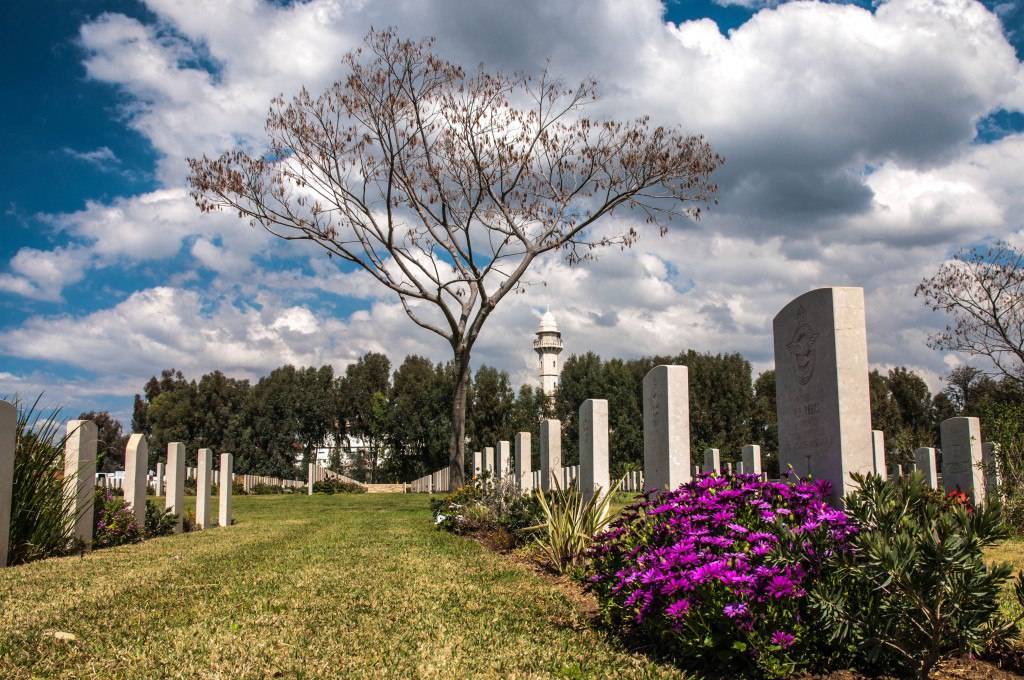 7652E040-74B8-430D-9E5A-5403065CCCA7