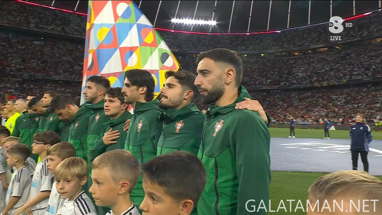 06-04_20-45-00_TV8 HD_Germania - Portogallo (Diretta).ts_snapshot_15.43.142