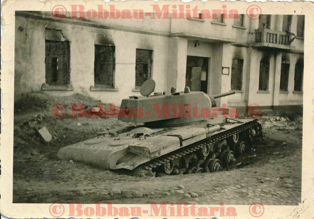 Wołkowysk Aug.1941 Polen Weißrussland KW 1 Panzer eingegraben Ci