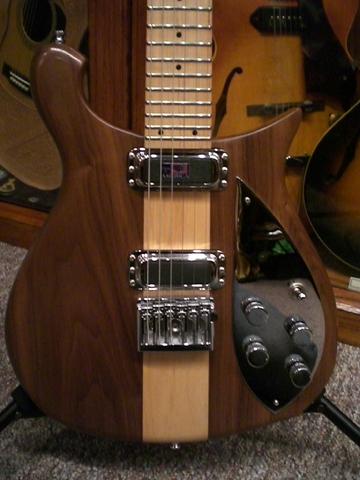 360_2009_Rickenbacker_Dakota_650D_003