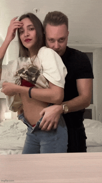 [Image: 9y7i8m.gif]