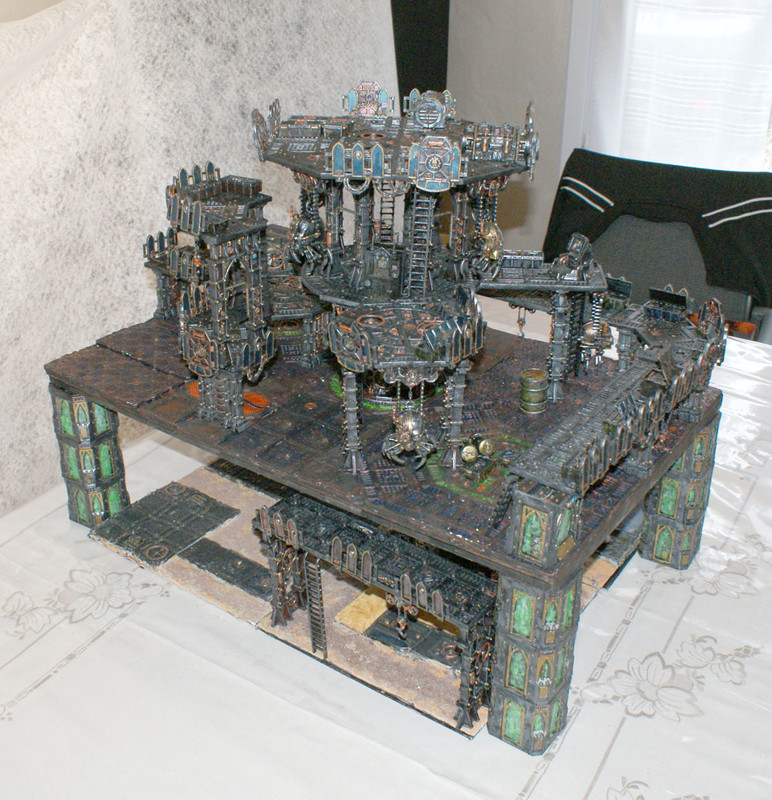 table-shadow-war-DSC01912.jpg