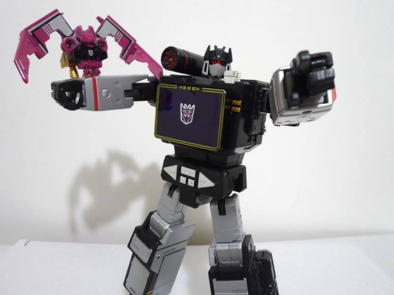 1970687_607429706010109_101790343_n