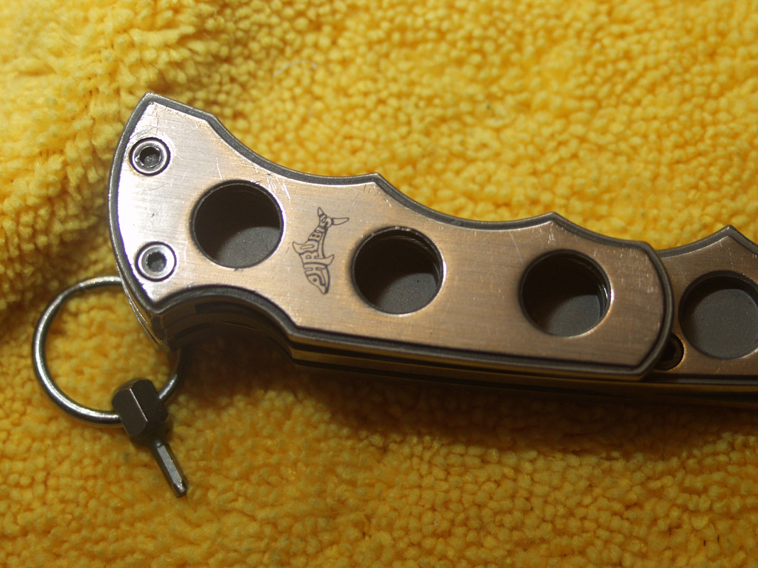 My-Phrobis-186-knife-010.jpg
