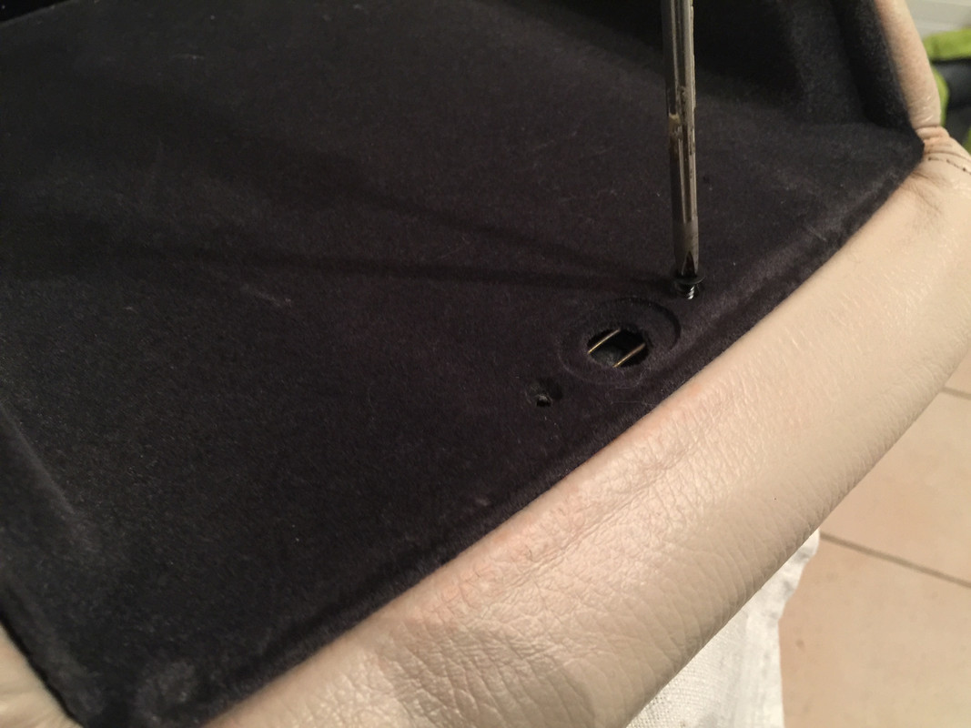 B5BE738E-CA78-4D2D-8519-5426EB36C013