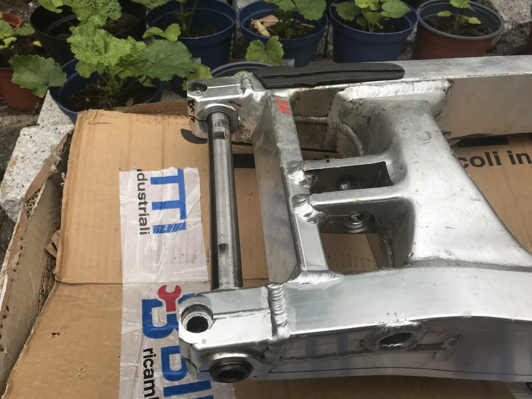 EB4BF41F-60F4-43EB-9AE5-455A546D5474