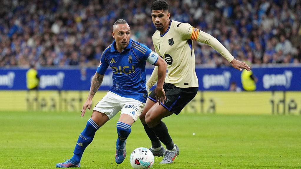 Barcelona vs Real Oviedo, 22h15 ngày 25/01