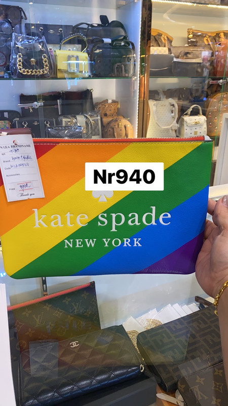 940
