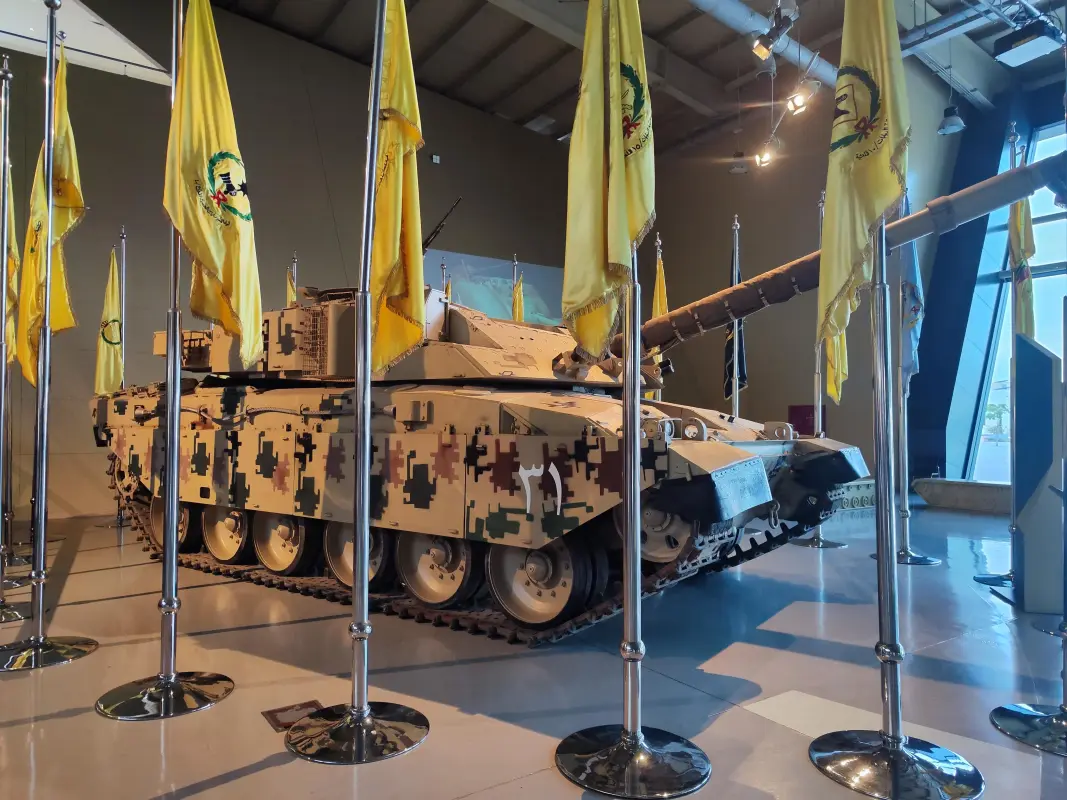 Musée royal des chars en Jordanie I-went-to-the-royal-jordanian-tank-museum-v0-7msk4g4a8tac1
