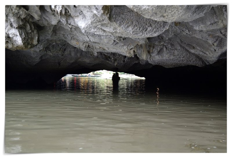 Tam Coc, rios, montañas y campos de arroz. - De la bahía de Halong a los templos de Angkor (7)