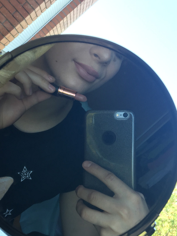 1F96AEFB-6CF0-4896-978D-66F638E1396E