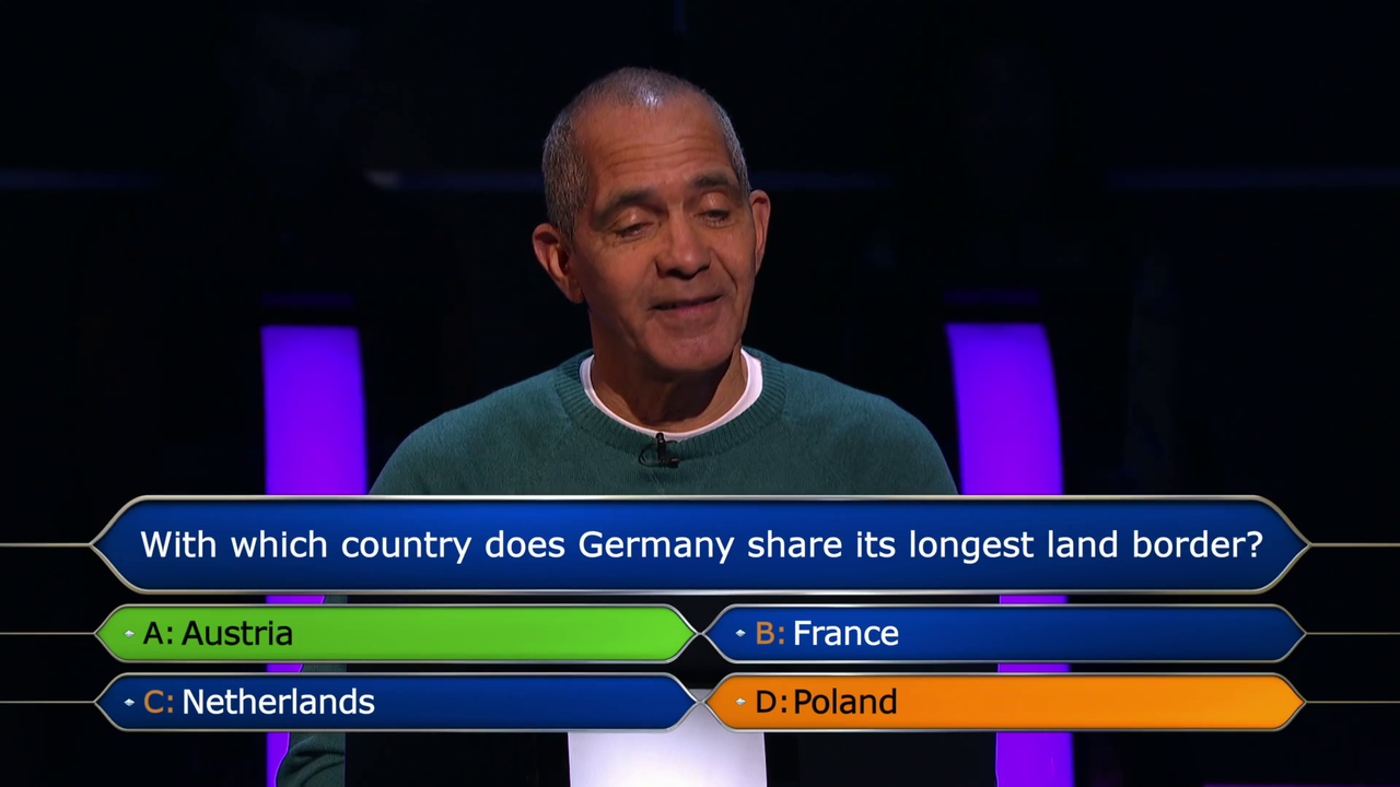 WWTBAM UK S36E06 snap  9